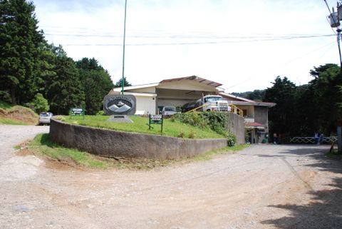Monteverde Community & History